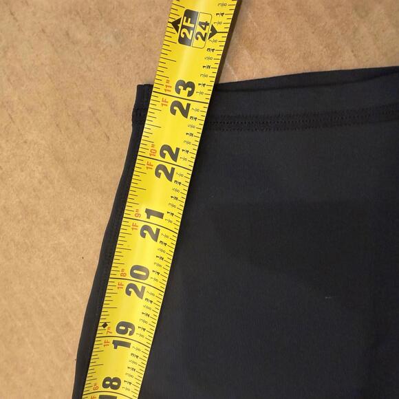 Fabletics Oasis PureLuxe High Waisted Crossover 7/8 Leggings Women's 2X Black - Picture 11 of 13